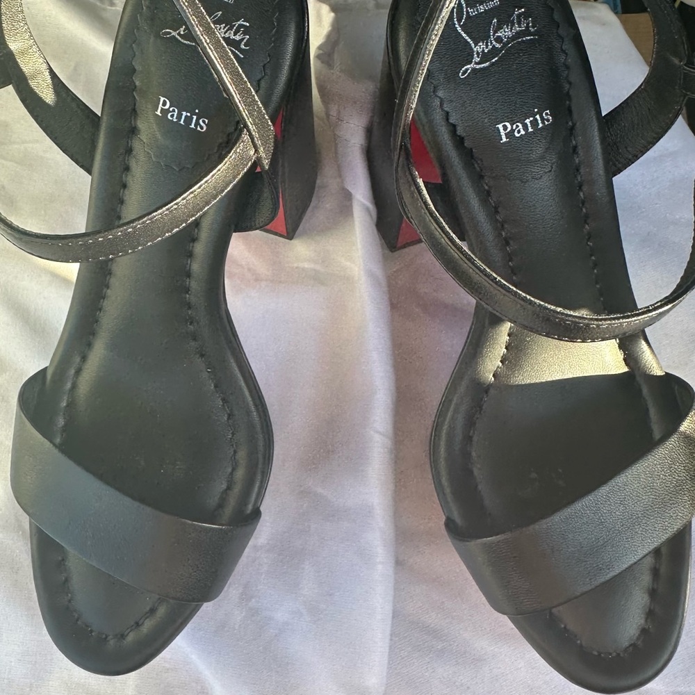 Christian Louboutin Black Heels Sleek Design